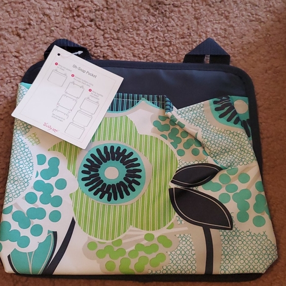 thirty-one Handbags - Thirty One oh snap pocket